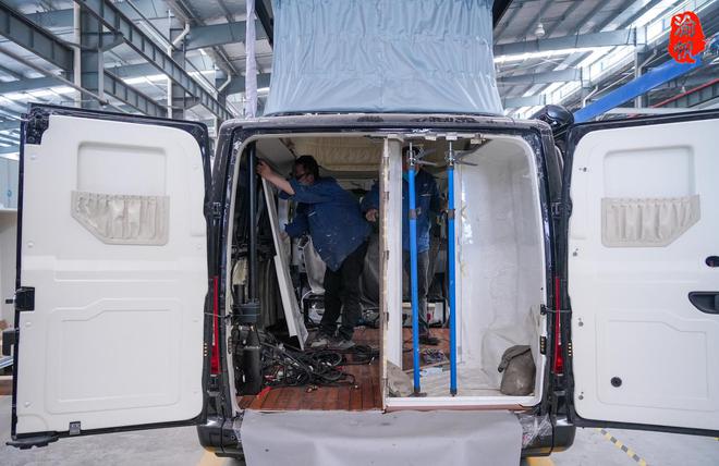 房車旅游為何持續(xù)升溫？從隨州房車工廠看國內(nèi)旅游新風(fēng)尚